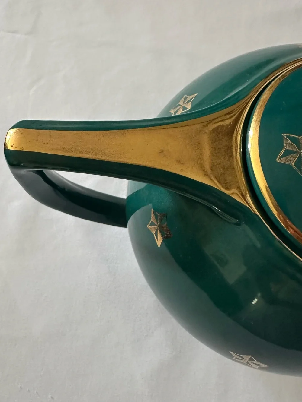 Teapot with Gold Star Accents.  Hall 0740